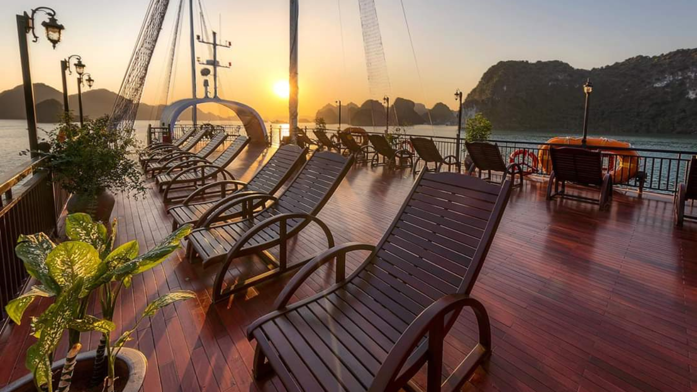 Sundeck on Sena Cruises
