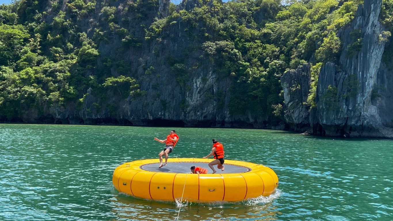 Activities on Sena Cruises